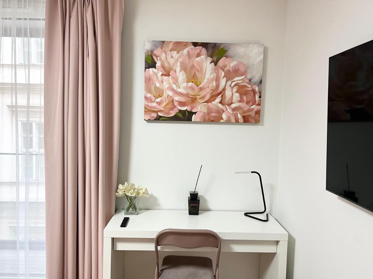Mm D Home Apartment Budapest Luaran gambar