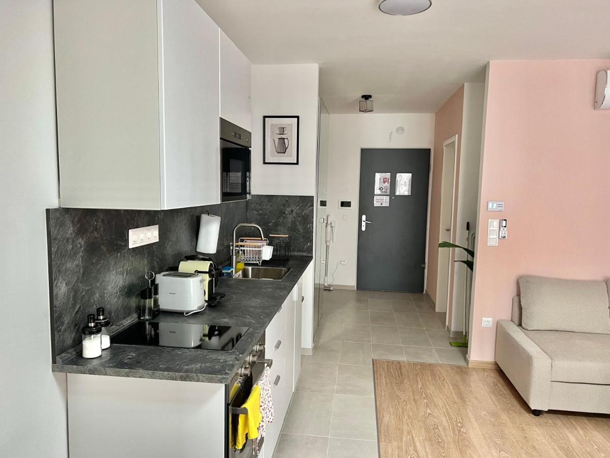 Mm D Home Apartment Budapest Luaran gambar